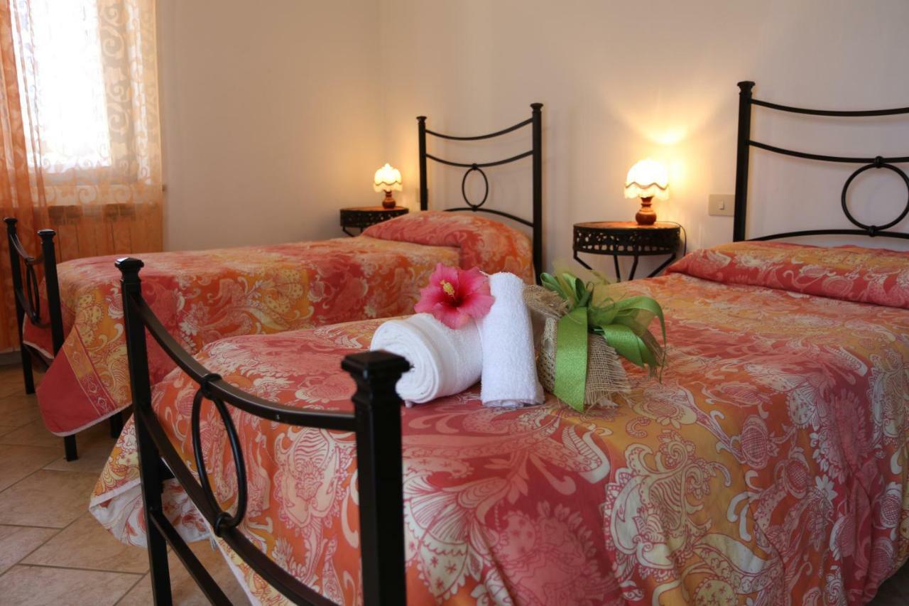 Agriturismo Tinti มอนเตียโน ภายนอก รูปภาพ